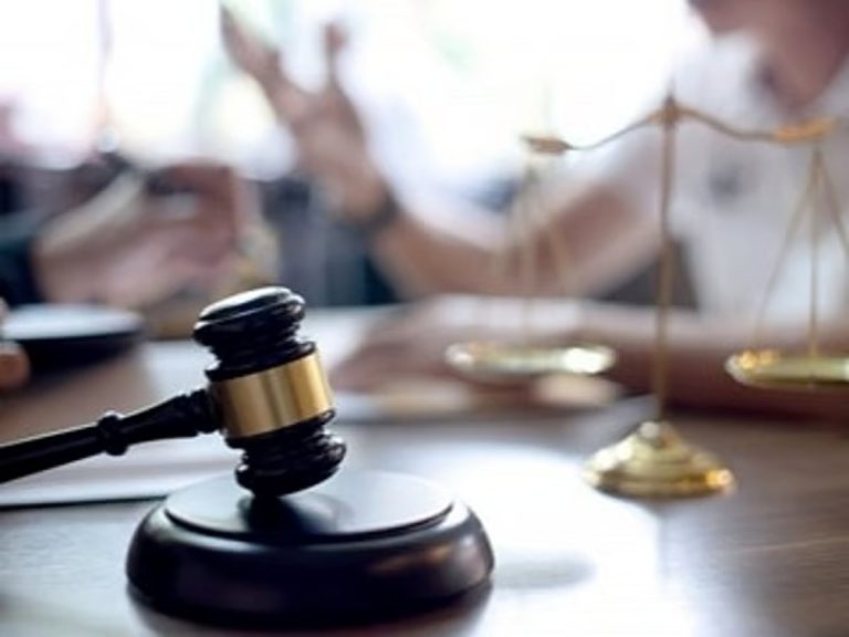 Abu Dhabi Court Awards Dh289K to Former Employee