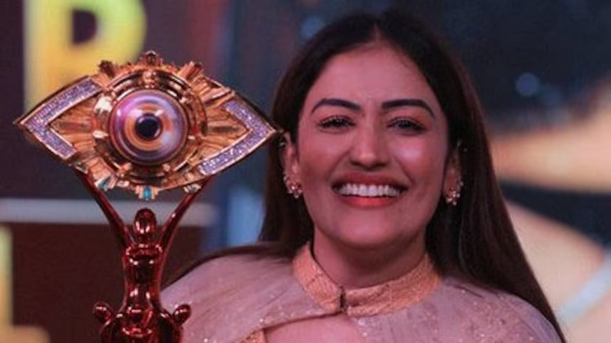Anumol Wins Bigg Boss Malayalam Season 7 Finale