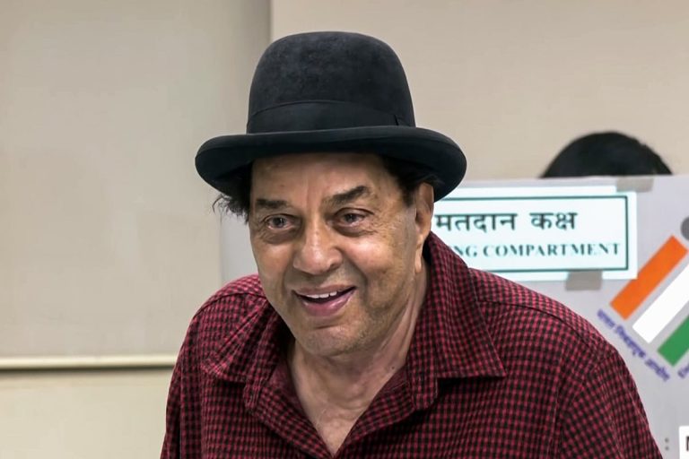 Dharmendra's Health Stable Amid Death Rumors Clarified