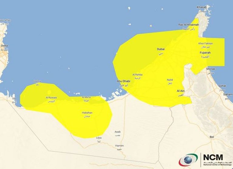 Dusty Weather Continues in UAE, NCM Issues Alert