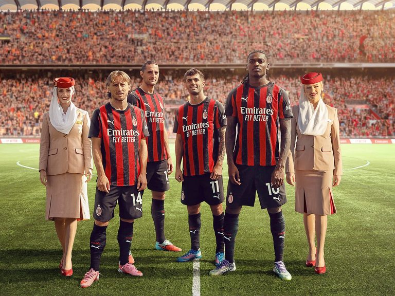 Emirates and AC Milan Renew Partnership for Global Engagemen