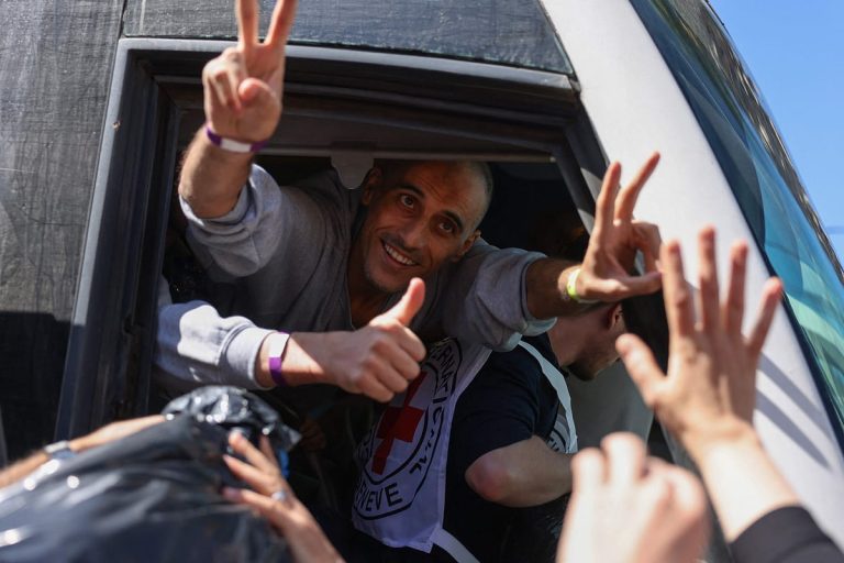 Emotional Reunion as Palestinian Prisoners Return to Ramalla