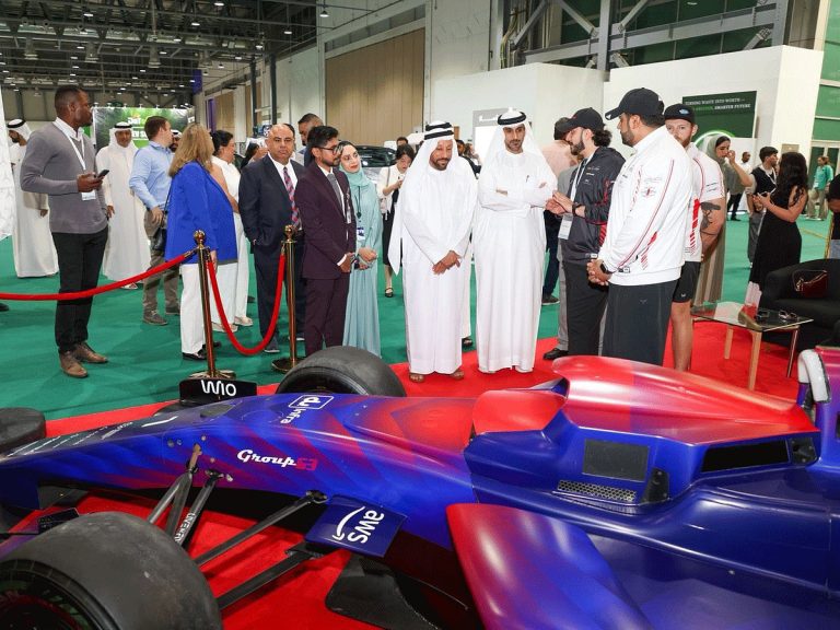Evolve Future Mobility Show Debuts A2RL Autonomous F1 Car