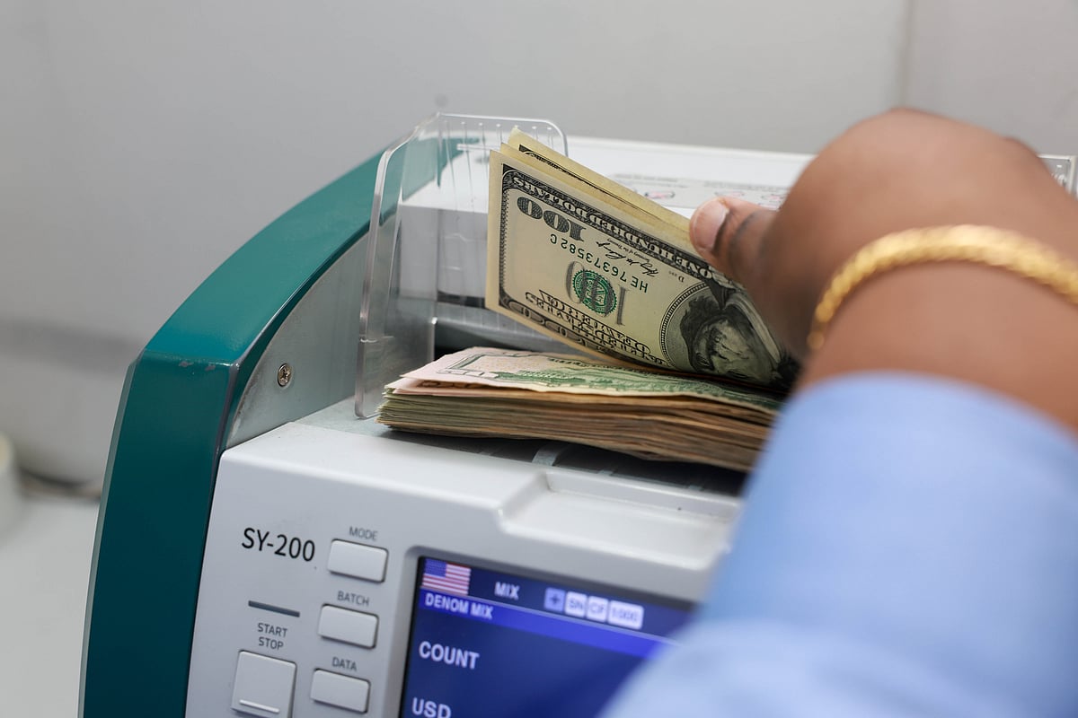 Exchange Rates Affecting UAE Expats' Remittances