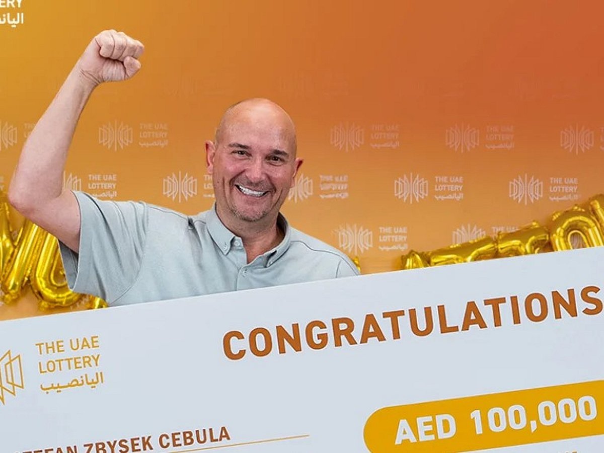 Expat Wins Dh100,000 UAE Lottery While on Vacation