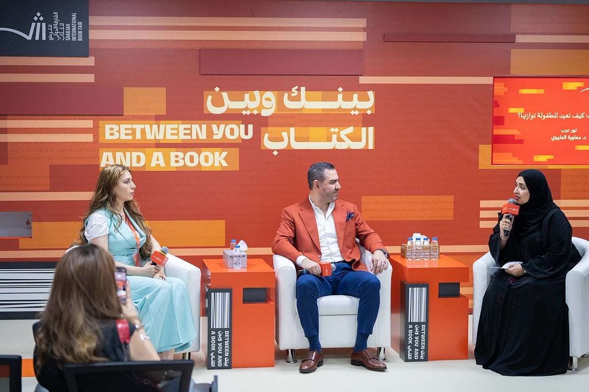 Experts Urge Parents to Prioritize Reading Over Screens