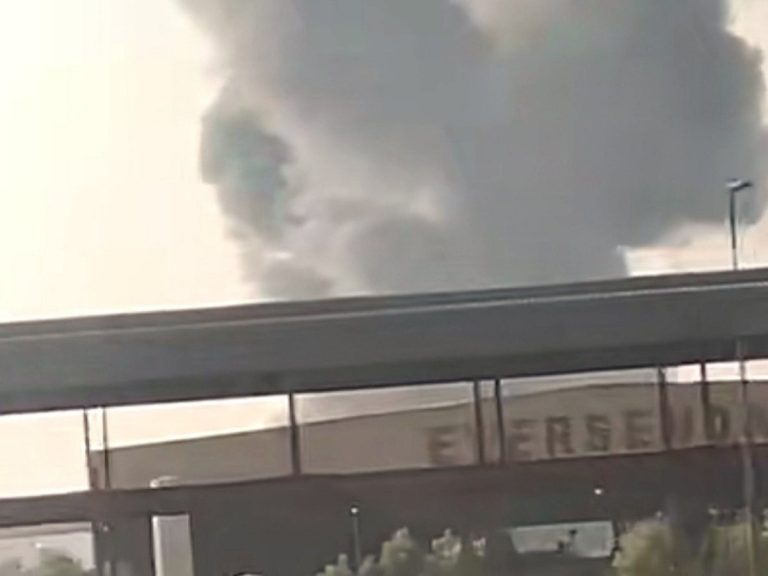 Fire at Sharjah Warehouse Contained, No Injuries Reported