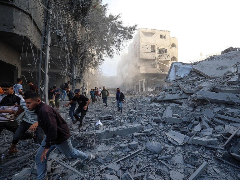 Gaza Aid Suspended Amid Renewed Ceasefire Violations
