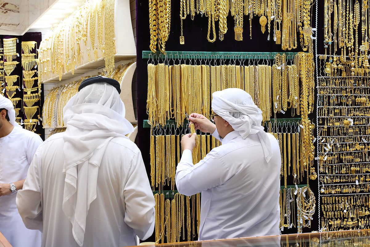 Gold Prices in Dubai Stay Below Dh500 Amid Market Trends