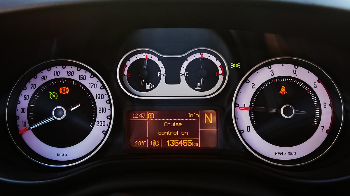 Handling Cruise Control Failures on UAE Highways