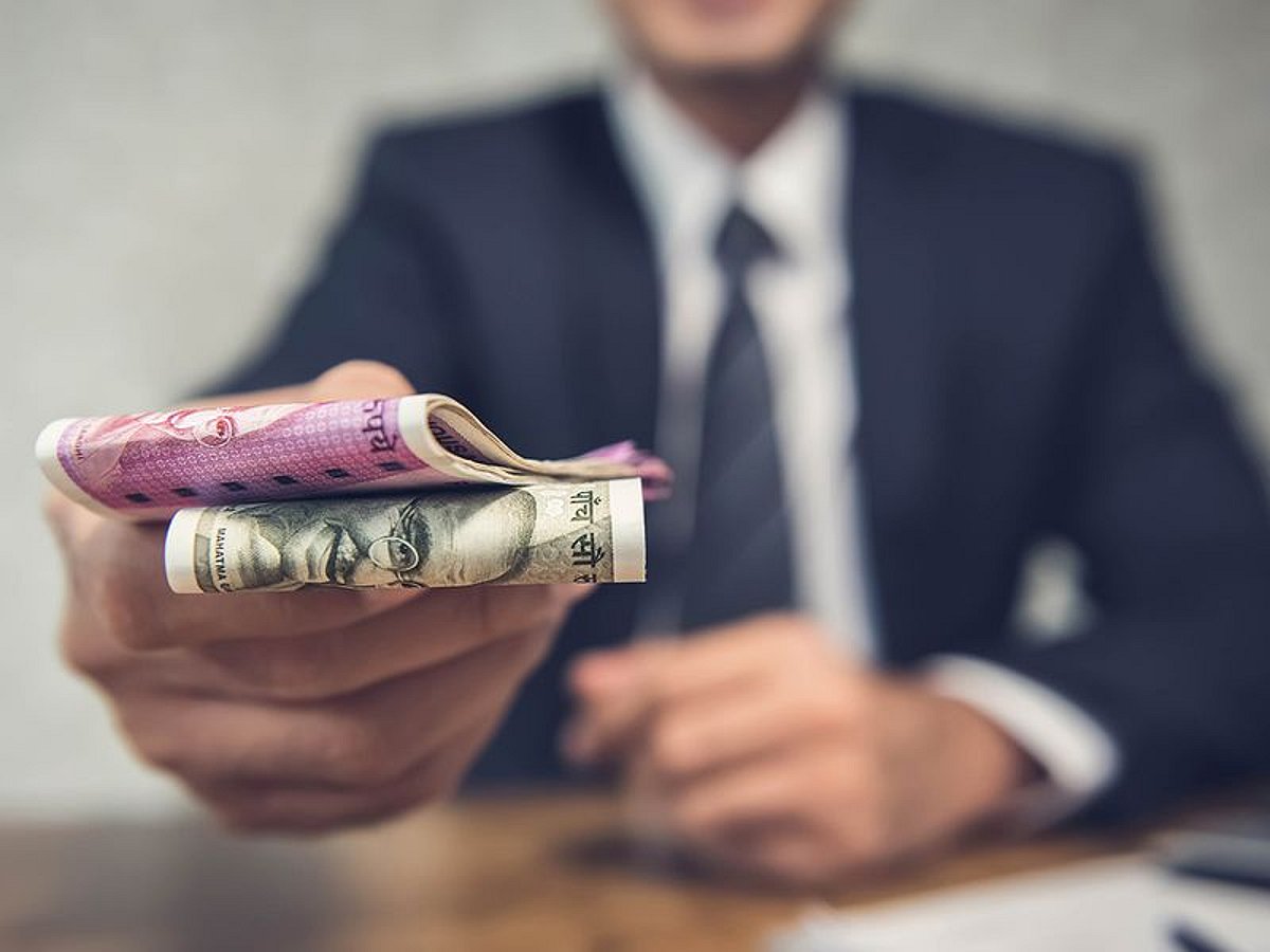 Investment Sectors for UAE NRIs in India's Economy