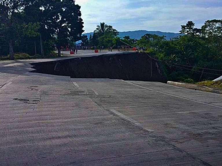 Landslide Blocks Bukidnon-Davao Road, No Casualties Reported