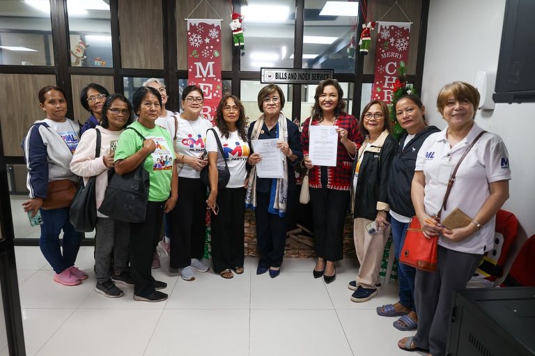 Lawmakers push to make PhilHealth contributions voluntary for OFWs