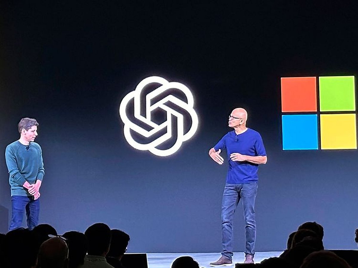 Microsoft and OpenAI Restructure Partnership for Future Grow