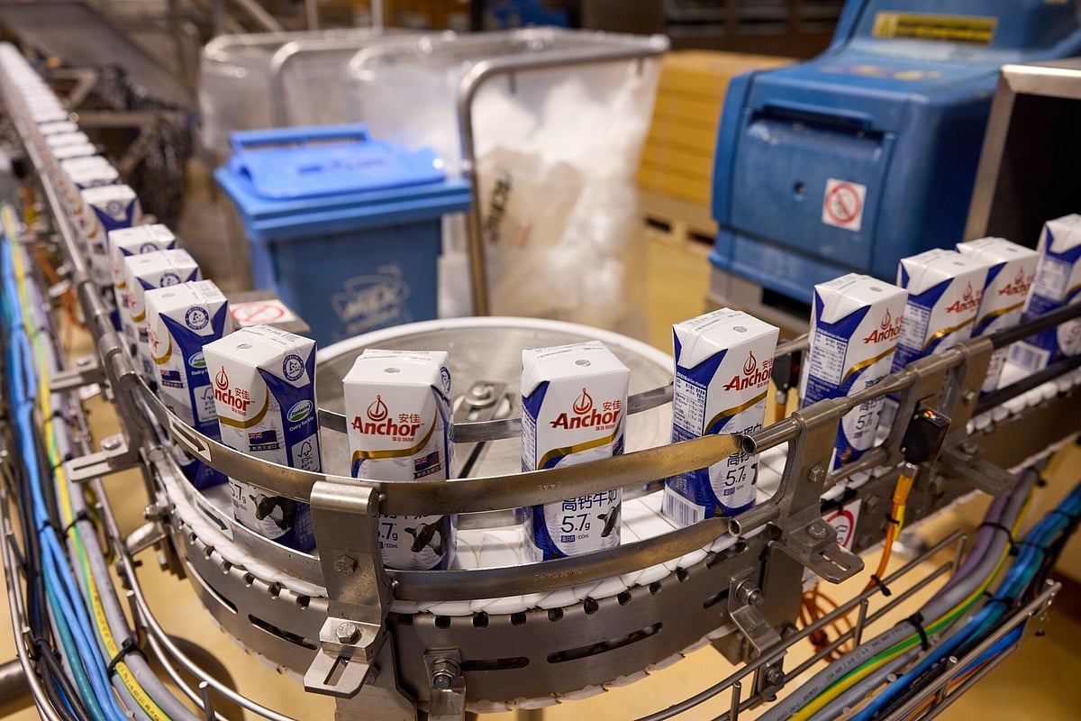 New Zealand Farmers Approve Fonterra Sale to Lactalis