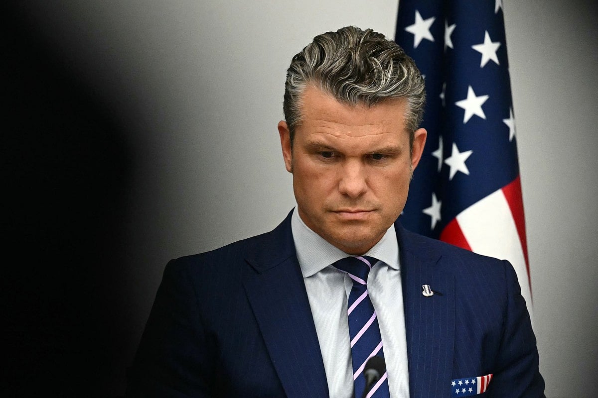 Pete Hegseth's Plane Makes Emergency Landing in UK