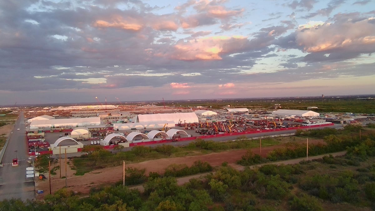 Progress on Stargate UAE AI Cluster Ahead of 2026 Finish