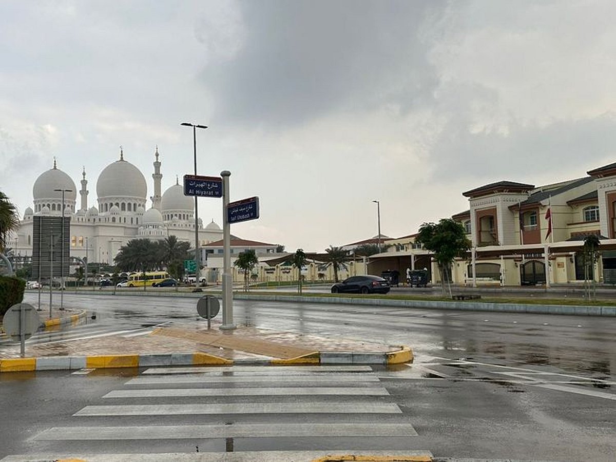 Rain and Winds Forecast for Abu Dhabi This Week