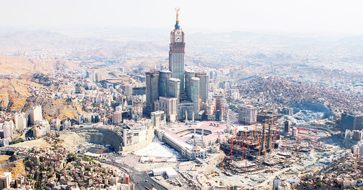 Saudi Arabia Shuts Down Recruitment Offices for Violations