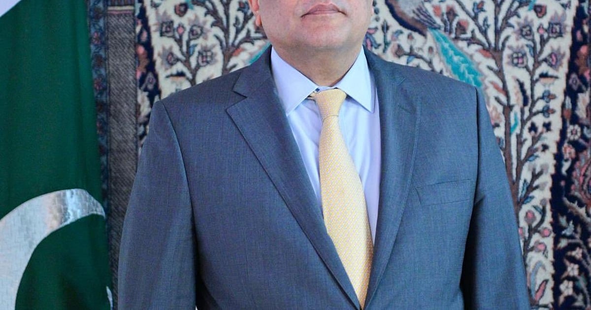 Shafqat Ali Khan Begins Role as Pakistan's UAE Ambassador