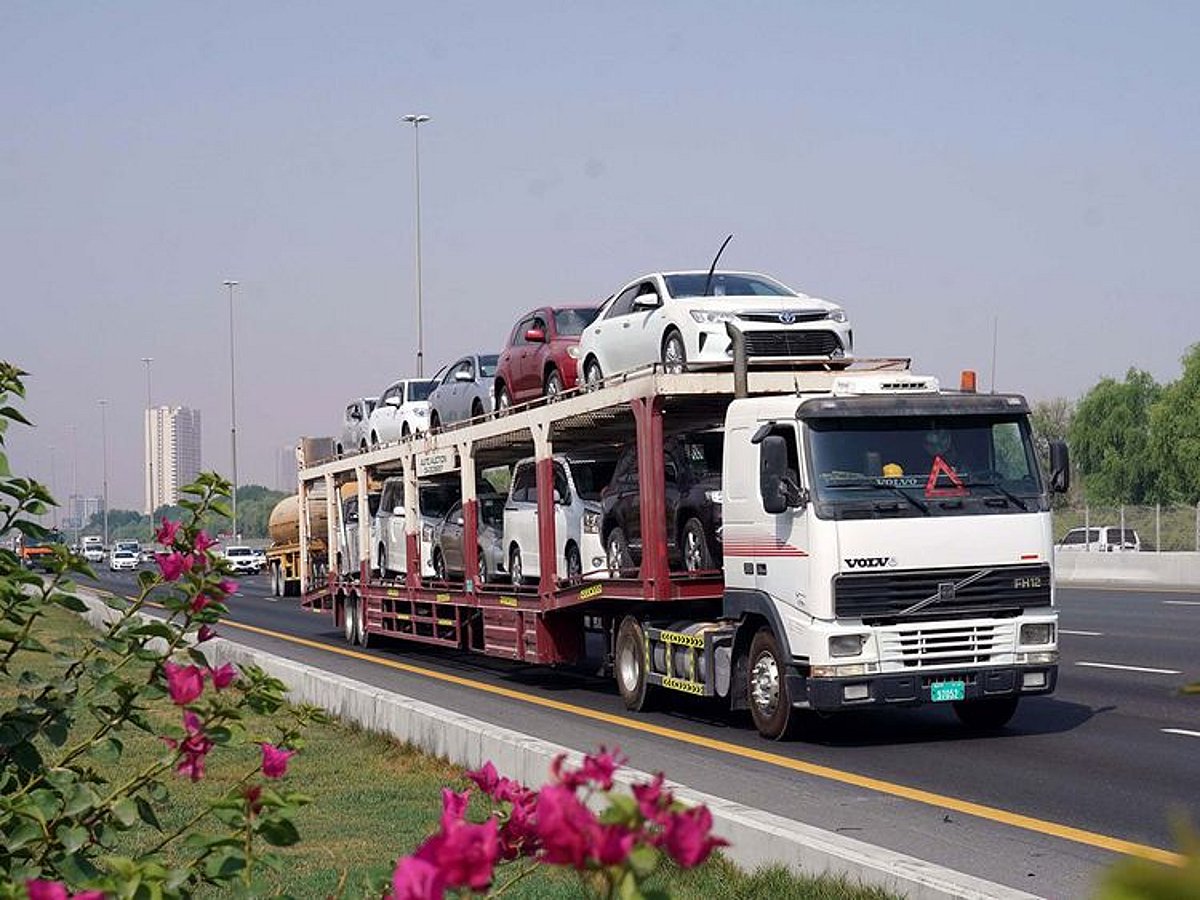 Sharjah Proposes Truck Rerouting to Ease Traffic Congestion