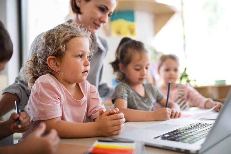 Technology Enhances Early Education in UAE Nurseries