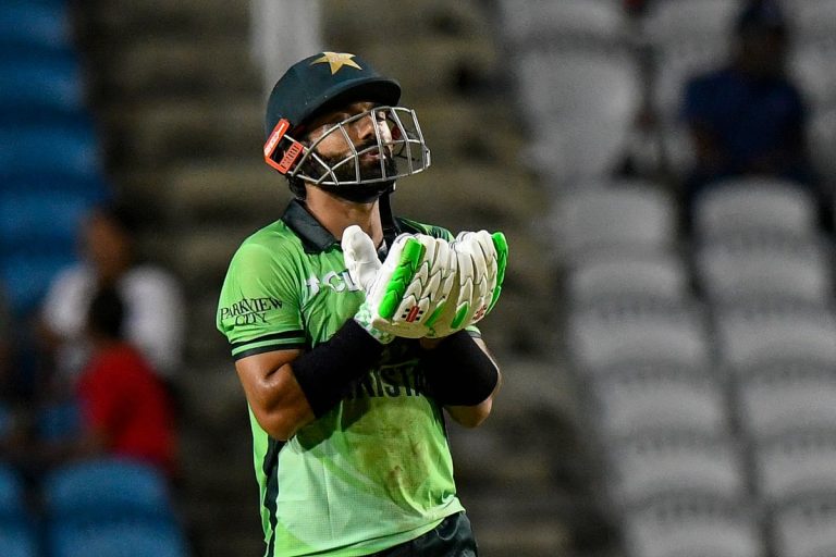 Tensions in Pakistan Cricket Over Rizwan's Contract Dispute