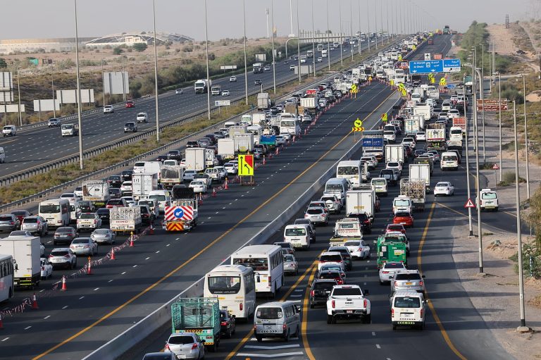 Traffic Delays Impact Major Routes in Dubai This Morning