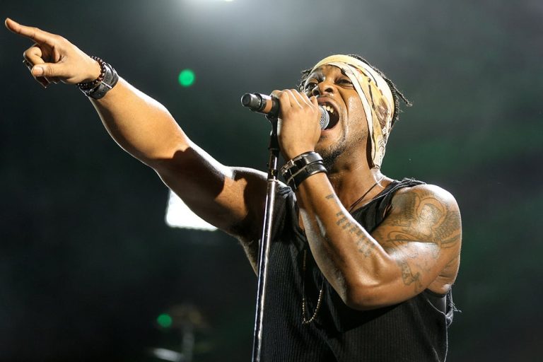 Tributes Honor R&B Icon D'Angelo After His Passing
