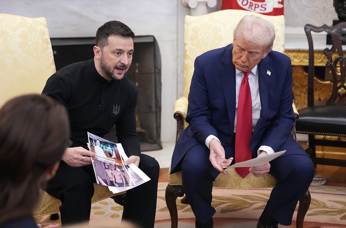 Trump Hesitates on Tomahawk Missile Sales to Ukraine