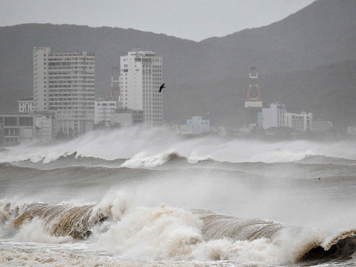 Typhoon Kalmaegi Hits Vietnam After Deadly Philippines Impac