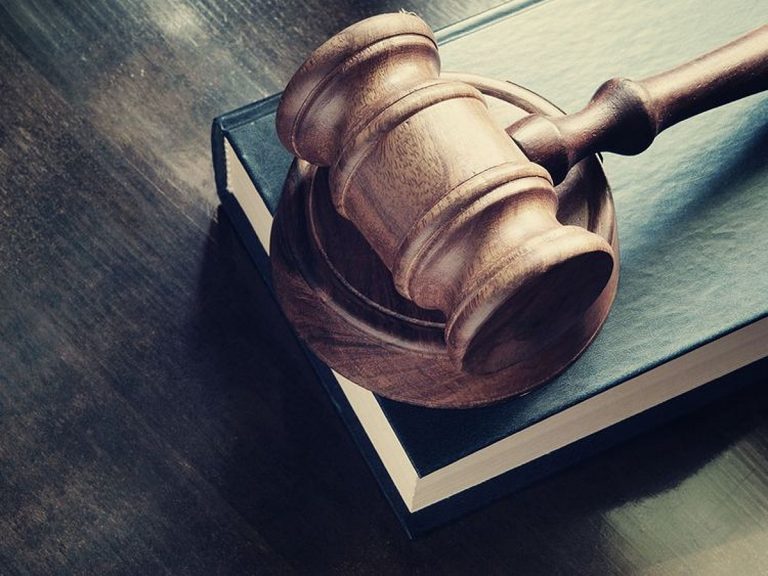 UAE Court Acquits Woman in Online Fraud Case