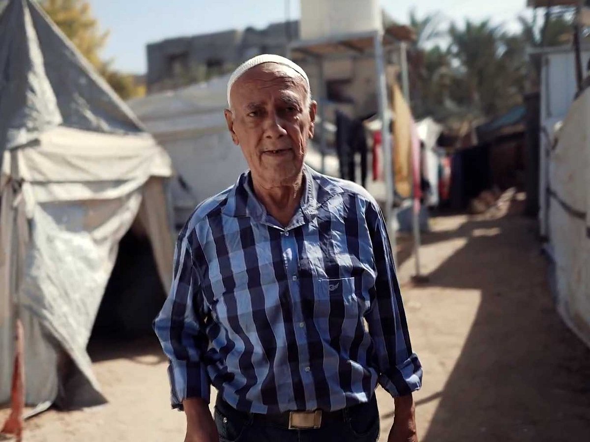 UAE's Takeya Initiative Provides Meals to Elderly in Gaza