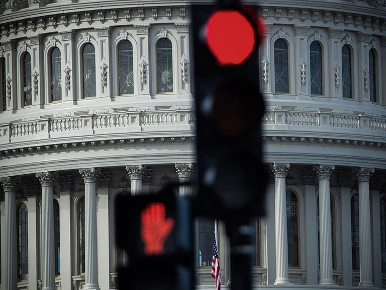 US Government Shutdown's Impact on Gulf Economies