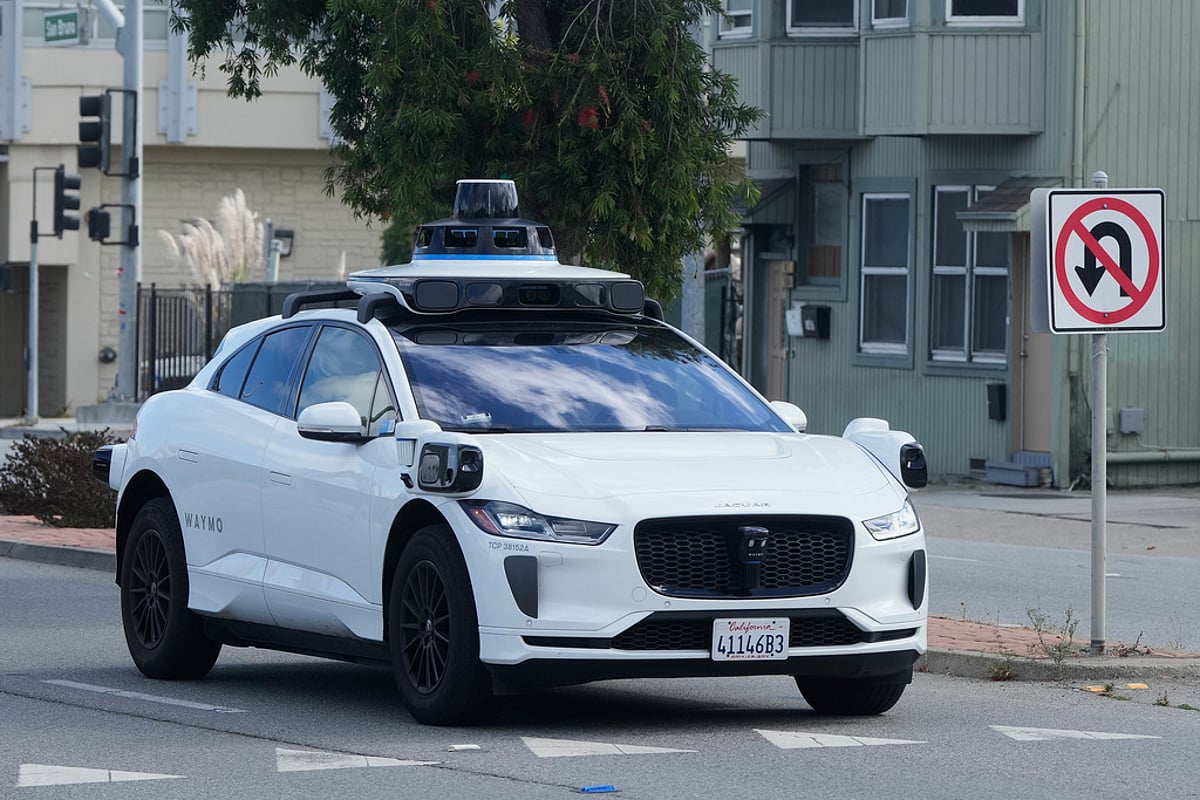 Waymo to Launch Driverless Taxi Service in London by 2026