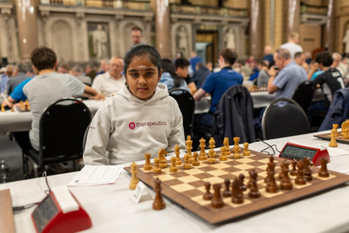Young Bodhana Sivanandan Upsets Former World Champion