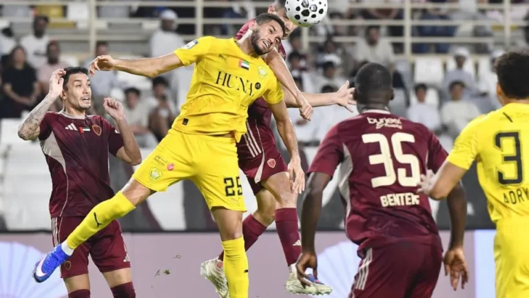 Al Wasl players celebrating their victory against Al Wahda in the UAE Pro League.