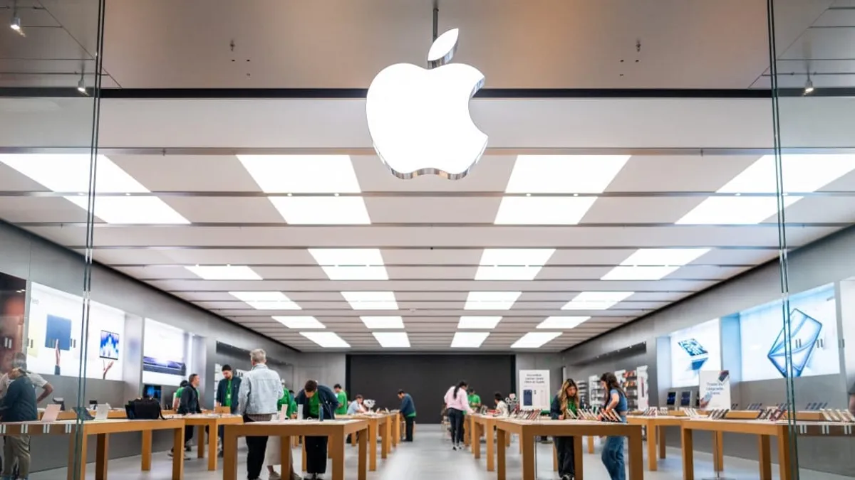 Apple logo with an iPhone displaying Siri interface.