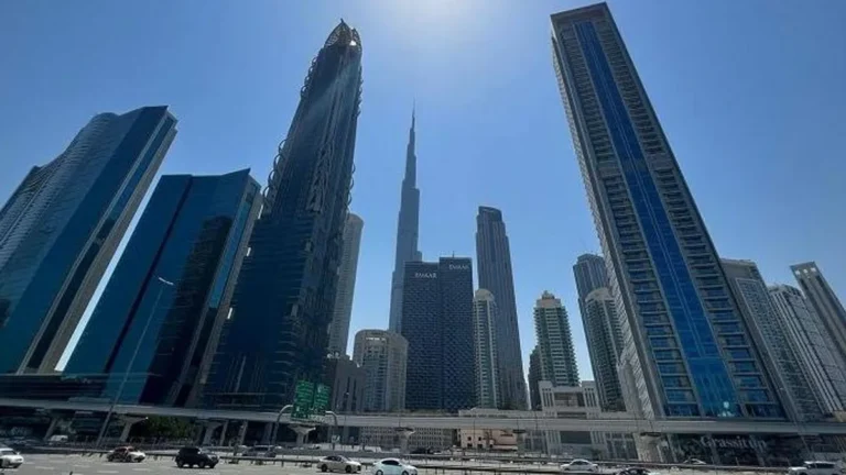 Aerial view of Dubai's commercial district showcasing office buildings.