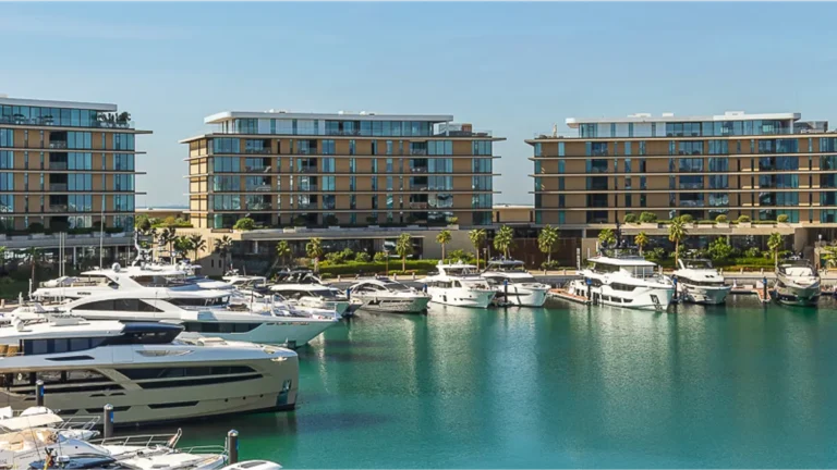 Exterior view of EMAAR Business Park on Sheikh Zayed Road, Dubai.