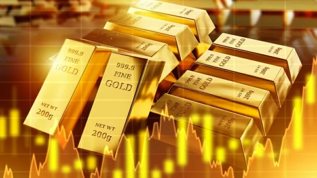 Gold bars and coins reflecting rising market trends.