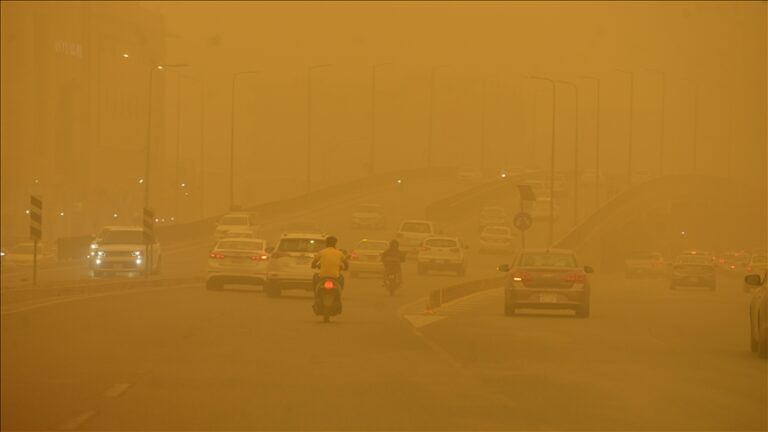RAK Police Warn Drivers of Reduced Visibility Hazards