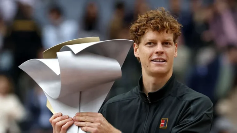 Jannik Sinner celebrating his victory at the Madrid Open final.