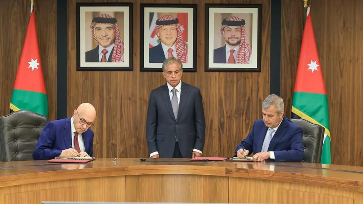 Signing ceremony for Jordan Green Ammonia investment agreement in Amman.