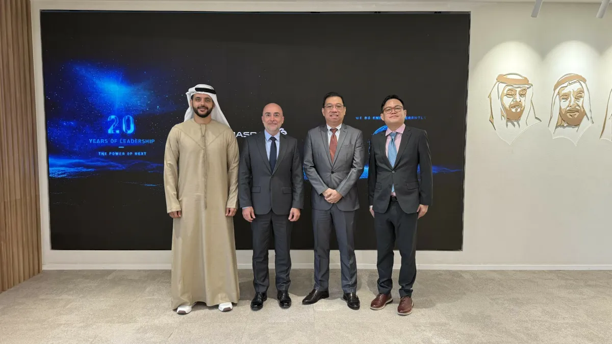 Philippine and UAE officials discussing energy and AI investments.
