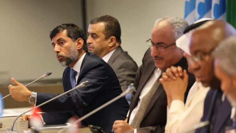 UAE oil infrastructure showcasing strategic energy production capabilities.