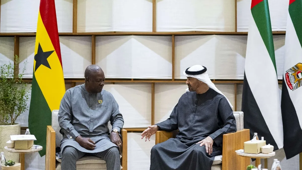 UAE President Sheikh Mohamed bin Zayed Al Nahyan meets Ghana's President John Dramani Mahama.