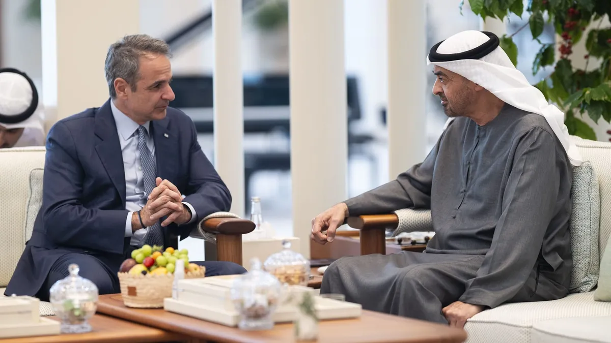 Sheikh Mohamed bin Zayed Al Nahyan and Greek Prime Minister Mitsotakis during their meeting.